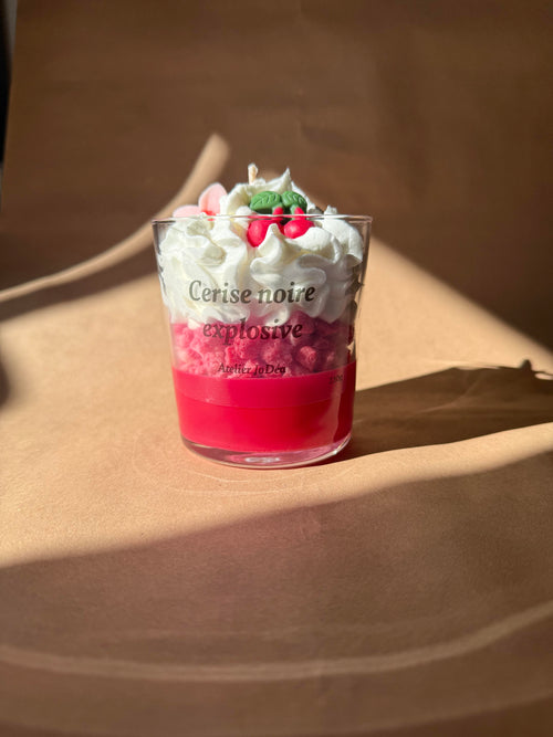 Bougie gourmande "Cerise noire explosive"
