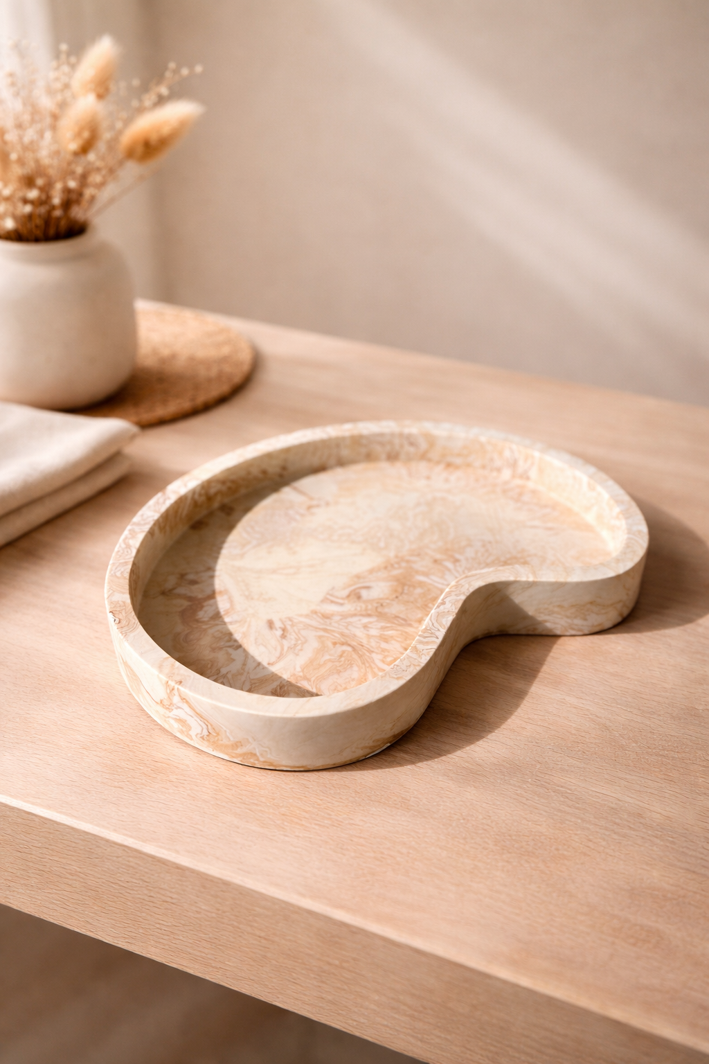 Plateau "Haricot" Jesmonite